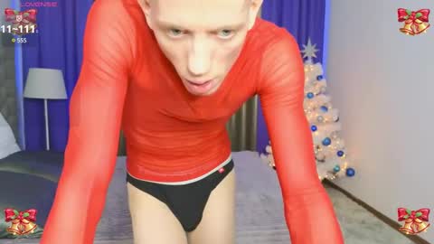 Snapshot of kireev_ chatting on December 2024 01:01:02 PM online show from December 2024 01:01:02 PM