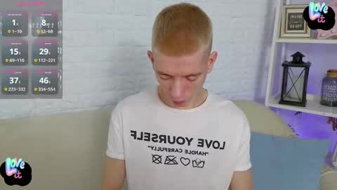 Snapshot of kireev_ chatting on January 2025 06:27:02 AM online show from January 2025 06:27:02 AM