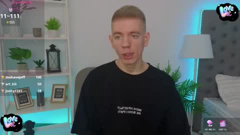 Snapshot of kireev_ chatting on February 2025 10:57:01 AM online show from February 2025 10:57:01 AM