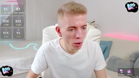 Snapshot of kireev_ chatting on February 2025 10:25:02 AM online show from February 2025 10:25:02 AM