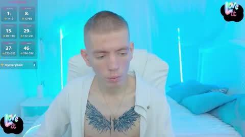 Snapshot of kireev_ chatting on October 2025 08:47:01 AM online show from October 2025 08:47:01 AM