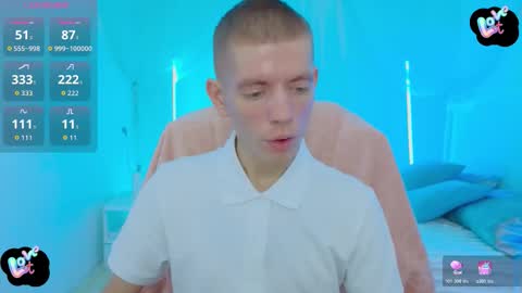 Snapshot of kireev_ chatting on October 2025 09:21:02 AM online show from October 2025 09:21:02 AM