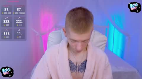 Snapshot of kireev_ chatting on December 2025 07:54:02 PM online show from December 2025 07:54:02 PM