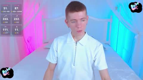 Snapshot of kireev_ chatting on February 2026 10:16:01 AM online show from February 2026 10:16:01 AM