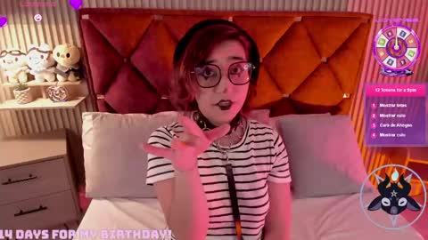 Samantha  Velvet online show from April 2026 08:15:01 PM