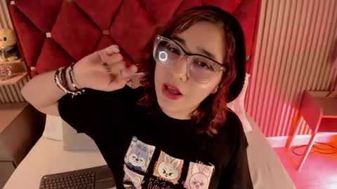 Samantha  Velvet online show from May 2026 08:25:02 PM
