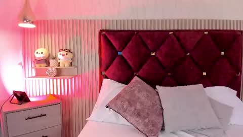 Samantha  Velvet online show from July 2026 02:31:01 AM