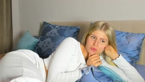 Snapshot of kirraa_ chatting on May 2026 06:50:02 PM Kira online show from May 2026 06:50:02 PM