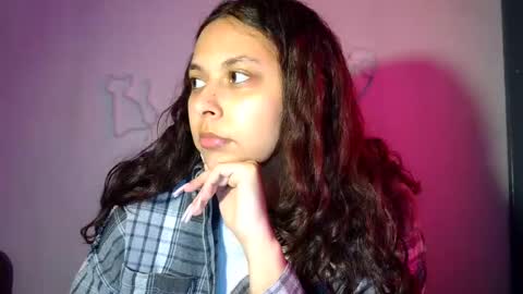 kiss_ameliaa online show from March 2025 10:24:02 AM