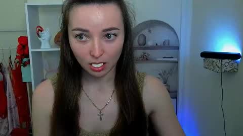 Valeria online show from June 2026 05:42:01 AM