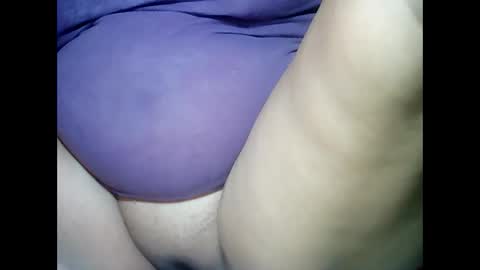 Snapshot of kissableapple chatting on October 2025 02:40:02 PM apple online show from October 2025 02:40:02 PM