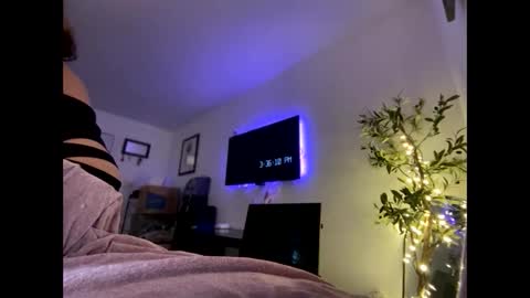 Kissah Kreampuff online show from February 2026 11:36:02 PM