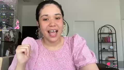 Kiss  Currency online show from June 2026 03:33:01 PM