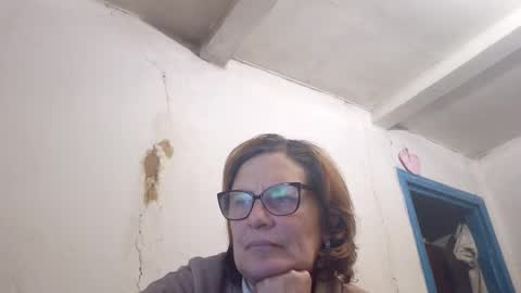 Snapshot of kissandvibe chatting on February 2026 08:39:01 PM kissandvibe online show from February 2026 08:39:01 PM