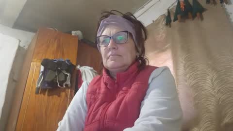 Snapshot of kissandvibe chatting on April 2026 01:52:01 PM kissandvibe online show from April 2026 01:52:01 PM