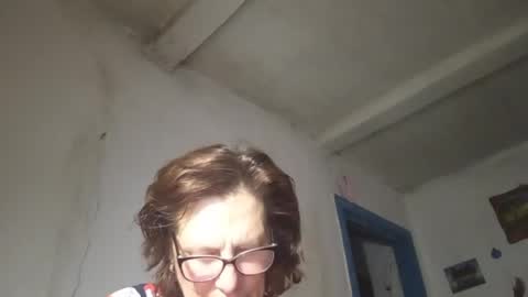 kissandvibe online show from May 2026 07:21:01 PM