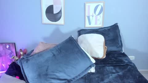 Snapshot of kissasins22 chatting on January 2025 06:15:02 AM kissasins22 online show from January 2025 06:15:02 AM