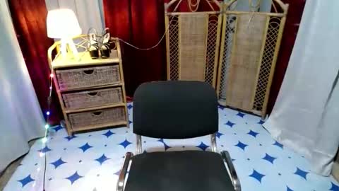 VICTORIA online show from February 2026 12:12:01 PM