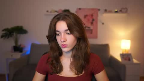 Sisi online show from September 2025 05:13:01 PM