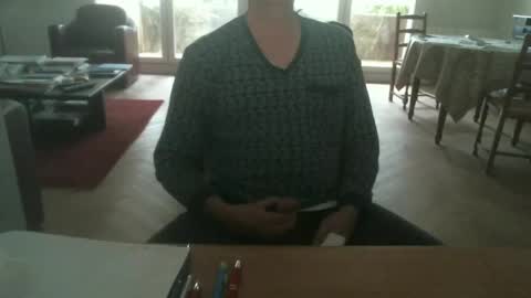 Snapshot of kisslog1 chatting on September 2025 06:56:02 AM kisslog1 online show from September 2025 06:56:02 AM