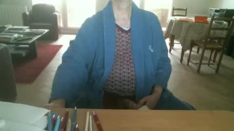 Snapshot of kisslog1 chatting on September 2025 07:03:02 AM kisslog1 online show from September 2025 07:03:02 AM