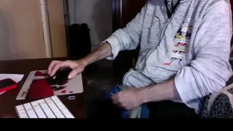 Snapshot of kissofbanned1983 chatting on November 2025 07:02:02 PM kissofbanned1983 online show from November 2025 07:02:02 PM