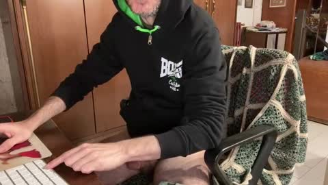 kissofbanned1983 online show from February 2026 07:56:01 AM