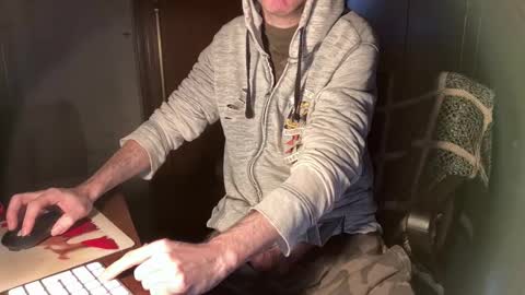 kissofbanned1983 online show from February 2026 10:33:01 AM