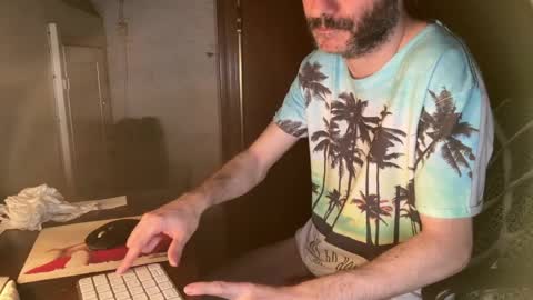 kissofbanned1983 online show from April 2026 08:03:02 PM