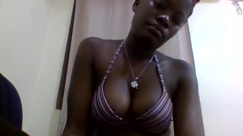 kissybabe01 online show from October 2025 07:46:02 PM