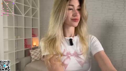 Tessa online show from June 2026 02:23:02 AM