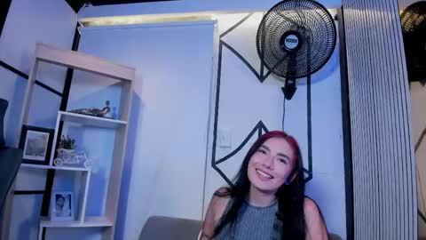 kitanna_1 online show from June 2026 10:15:01 PM