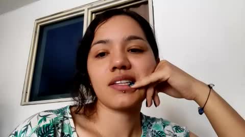 kitcatdreams online show from April 2026 04:23:01 PM