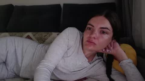 Im Amaia   Everyone Merry Christmas  online show from June 2026 05:39:01 AM