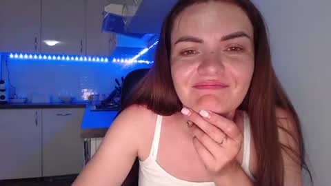 Snapshot of kitcatheaven4u chatting on July 2026 12:54:01 AM Im Amaia Everyone Merry Christmas online show from July 2026 12:54:01 AM