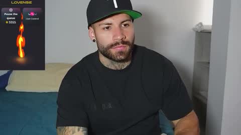 Snapshot of kite__ chatting on November 2025 05:36:02 PM kite__ online show from November 2025 05:36:02 PM