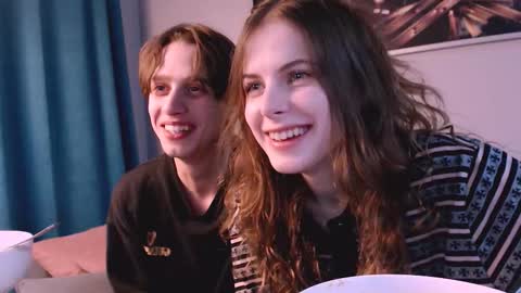 Snapshot of kitkatsweetspot chatting on December 2025 07:51:02 PM kitkatsweetspot online show from December 2025 07:51:02 PM