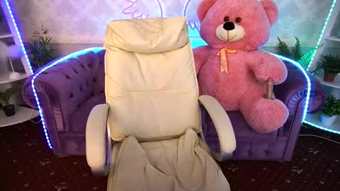 Snapshot of kitnis1love chatting on January 2025 08:02:01 PM kitness online show from January 2025 08:02:01 PM