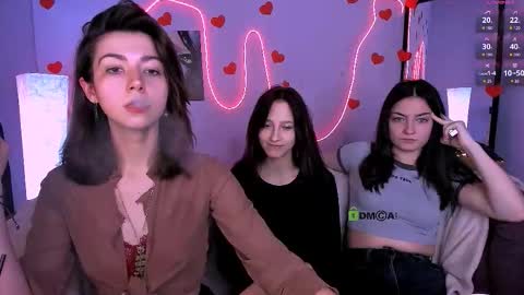 kitniss online show from February 2026 08:16:01 PM