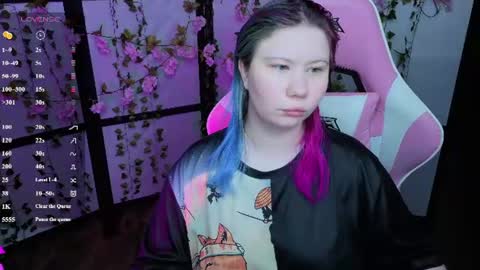 kitsune_little online show from June 2026 12:02:02 AM