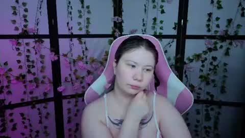 kitsune_little online show from June 2026 10:23:01 PM