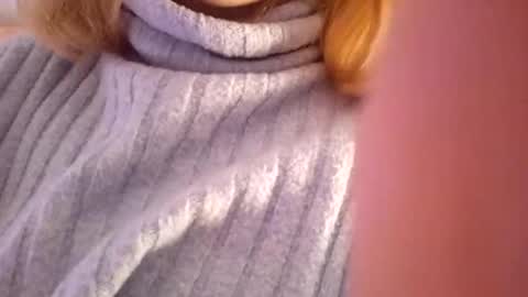 Snapshot of kitsuneniki chatting on February 2026 06:33:02 PM kitsuneniki online show from February 2026 06:33:02 PM