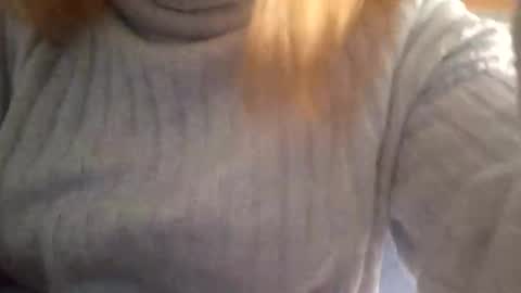 Snapshot of kitsuneniki chatting on February 2026 06:05:01 PM kitsuneniki online show from February 2026 06:05:01 PM