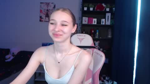 kitsuneyX online show from May 2026 01:57:16 AM