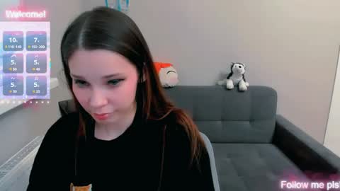 Alissa online show from June 2026 08:15:02 PM