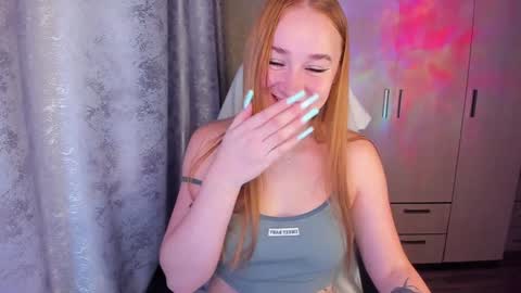 kitten_sun online show from January 2025 02:24:02 AM