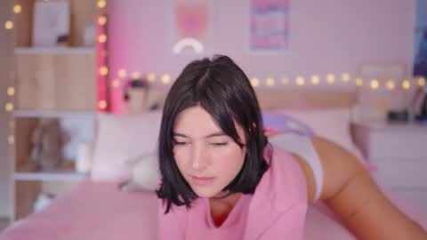      online show from November 2025 07:03:02 PM