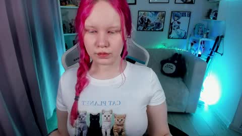 kittenxoann online show from June 2026 05:40:02 PM