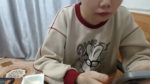 kitti_baby2x online show from December 2025 02:40:01 AM