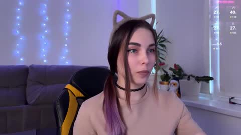 Snapshot of kittie_bear chatting on November 2025 07:08:02 AM Veronica online show from November 2025 07:08:02 AM